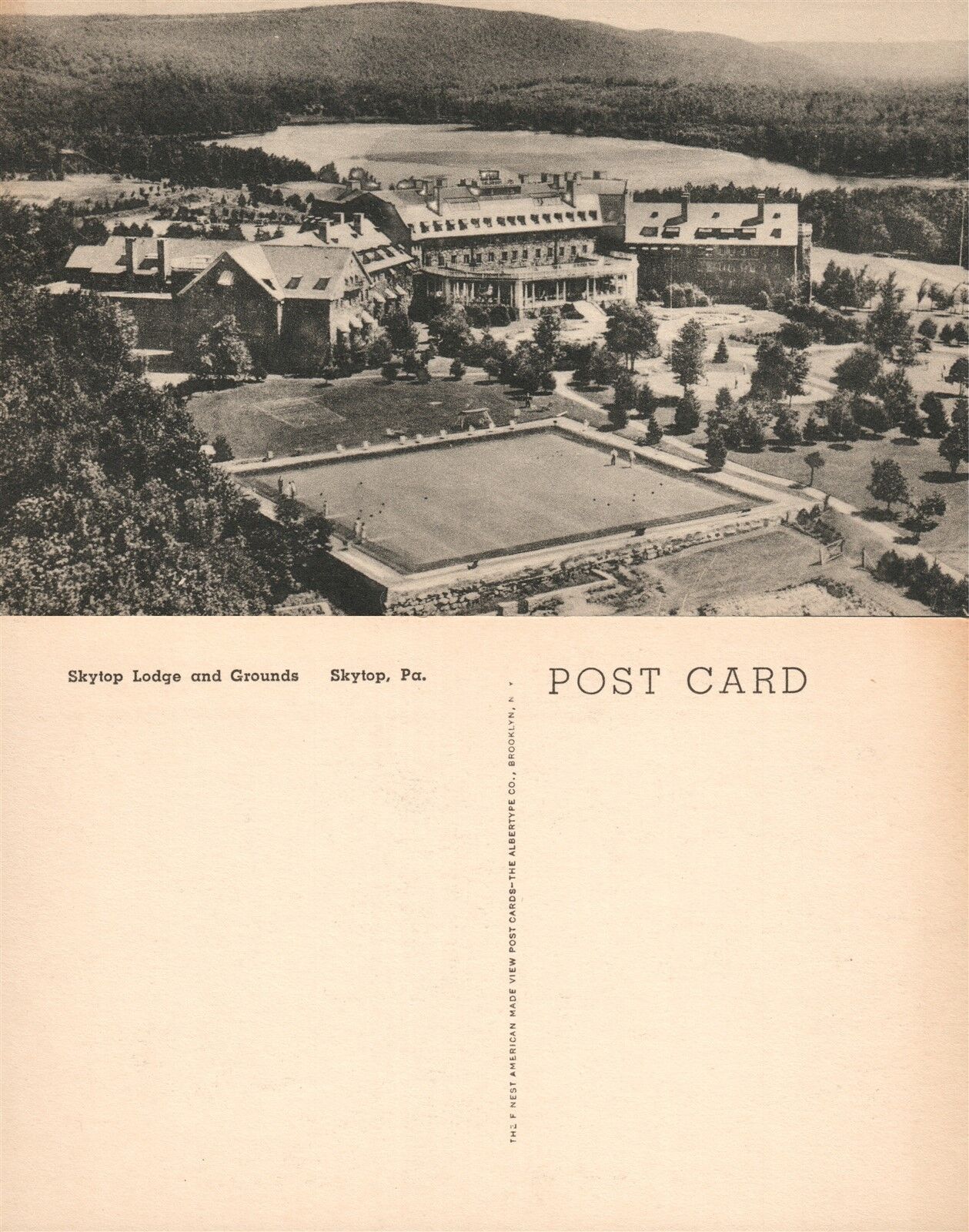 SKYTOP LODGE & GROUNDS PA HOTEL VINTAGE POSTCARD