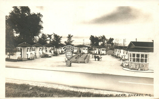 QUEBEC CANADA AUTOUR-DU-PUIT MOTEL VINTAGE REAL PHOTO POSTCARD RPPC