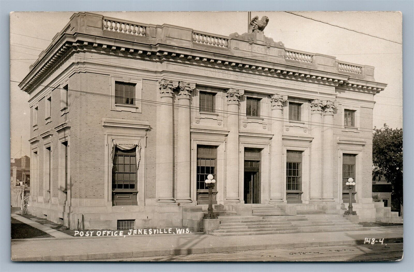 JANESVILLE WI POST OFFICE ANTIQUE REAL PHOTO POSTCARD RPPC