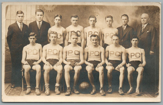 POTTSVILLE PA HIGH SCHOOL SPORT TEAM ANTIQUE REAL PHOTO POSTCARD RPPC