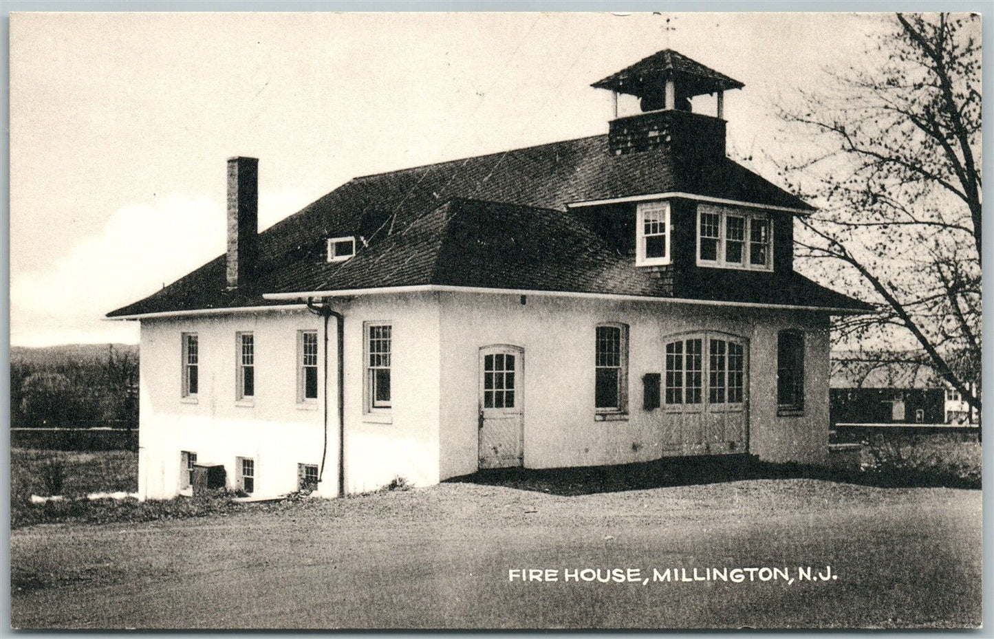 MILLINGTON NJ FIRE HOUSE VINTAGE POSTCARD firefighting