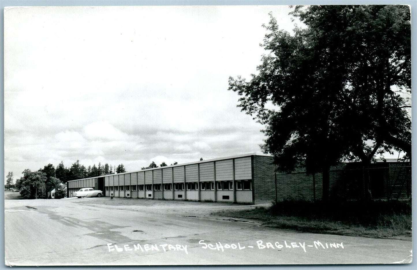 BAGLEY MN ELEMENTARY SCHOOL VINTAGE REAL PHOTO POSTCARD RPPC