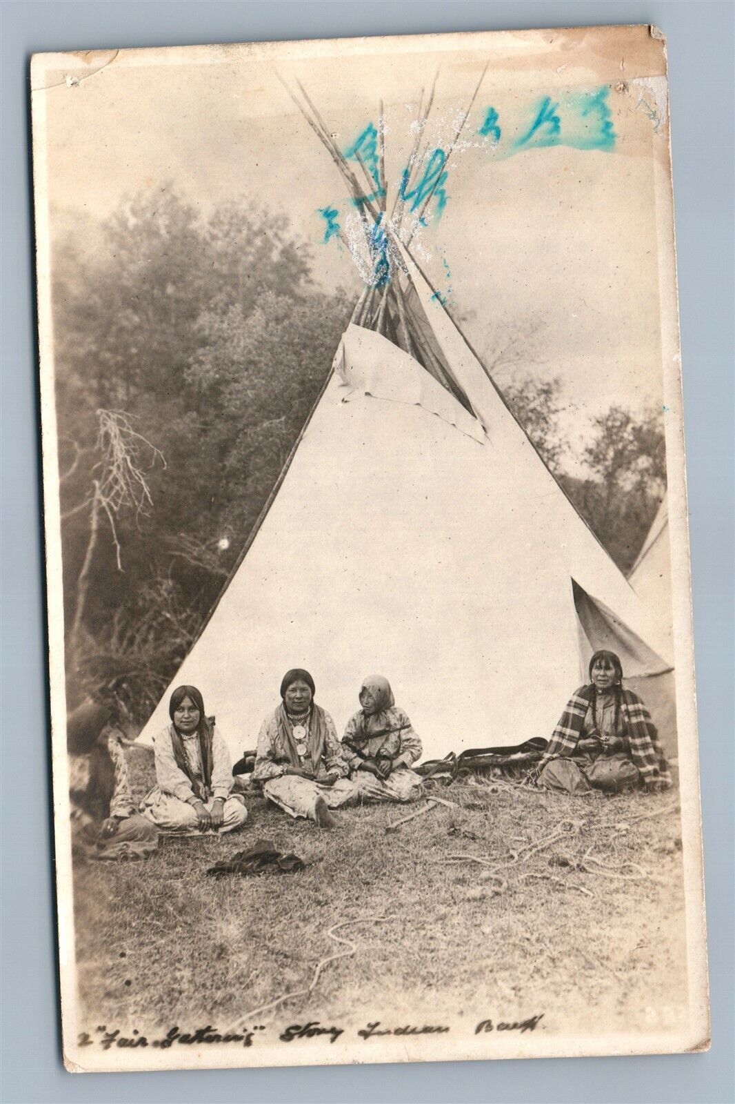 AMERICAN INDIAN FAMILY AT WIGWAM BANFF CANADA ANTIQUE REAL PHOTO POSTCARD RPPC