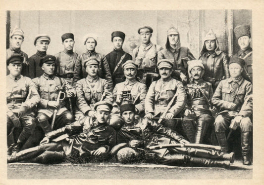 RUSSIAN CIVIL WAR HORSE ARMY COMMANDERS 1970 VINTAGE POSTCARD