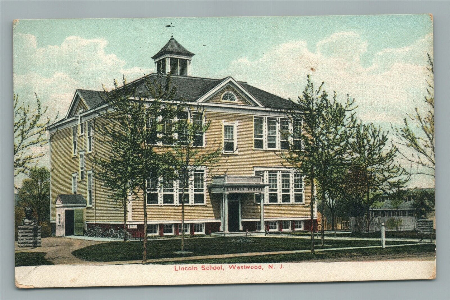 WESTWOOD NJ LINCOLN SCHOOL ANTIQUE POSTCARD