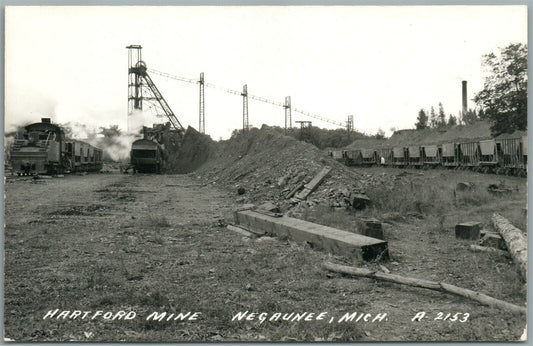 NEGAUNEE MI HARTFORD MINE VINTAGE REAL PHOTO POSTCARD RPPC
