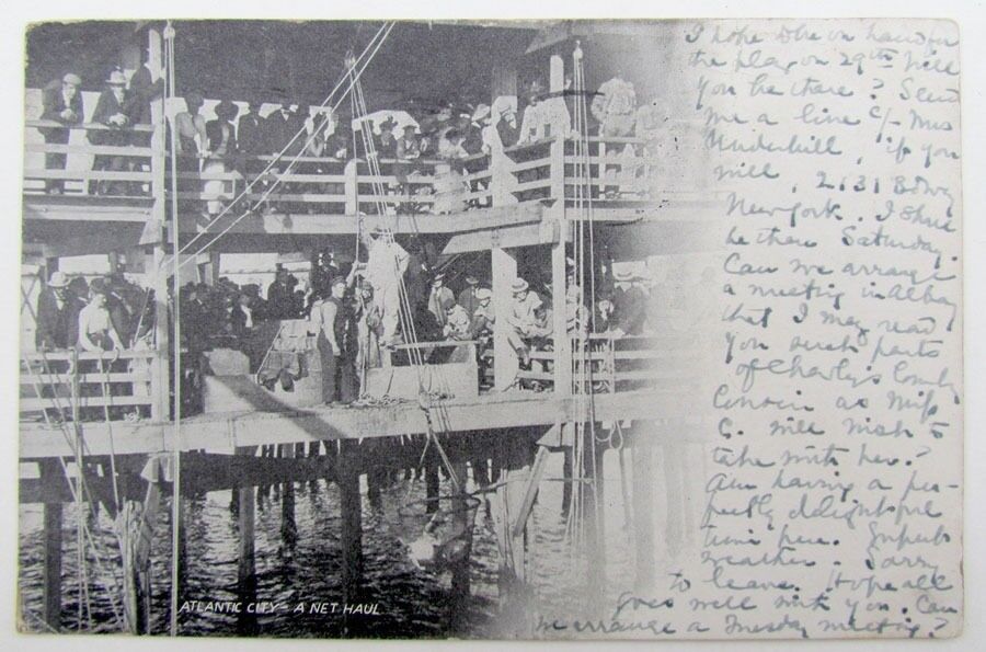 VINTAGE 1905 POSTCARD ATLANTIC CITY NEW JERSYEY A NET HAUL FISHING