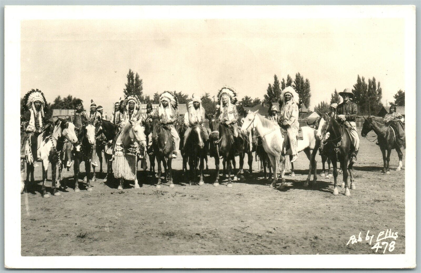 TOPPENISH WA 1956 VINTAGE REAL PHOTO POSTCARD RPPC