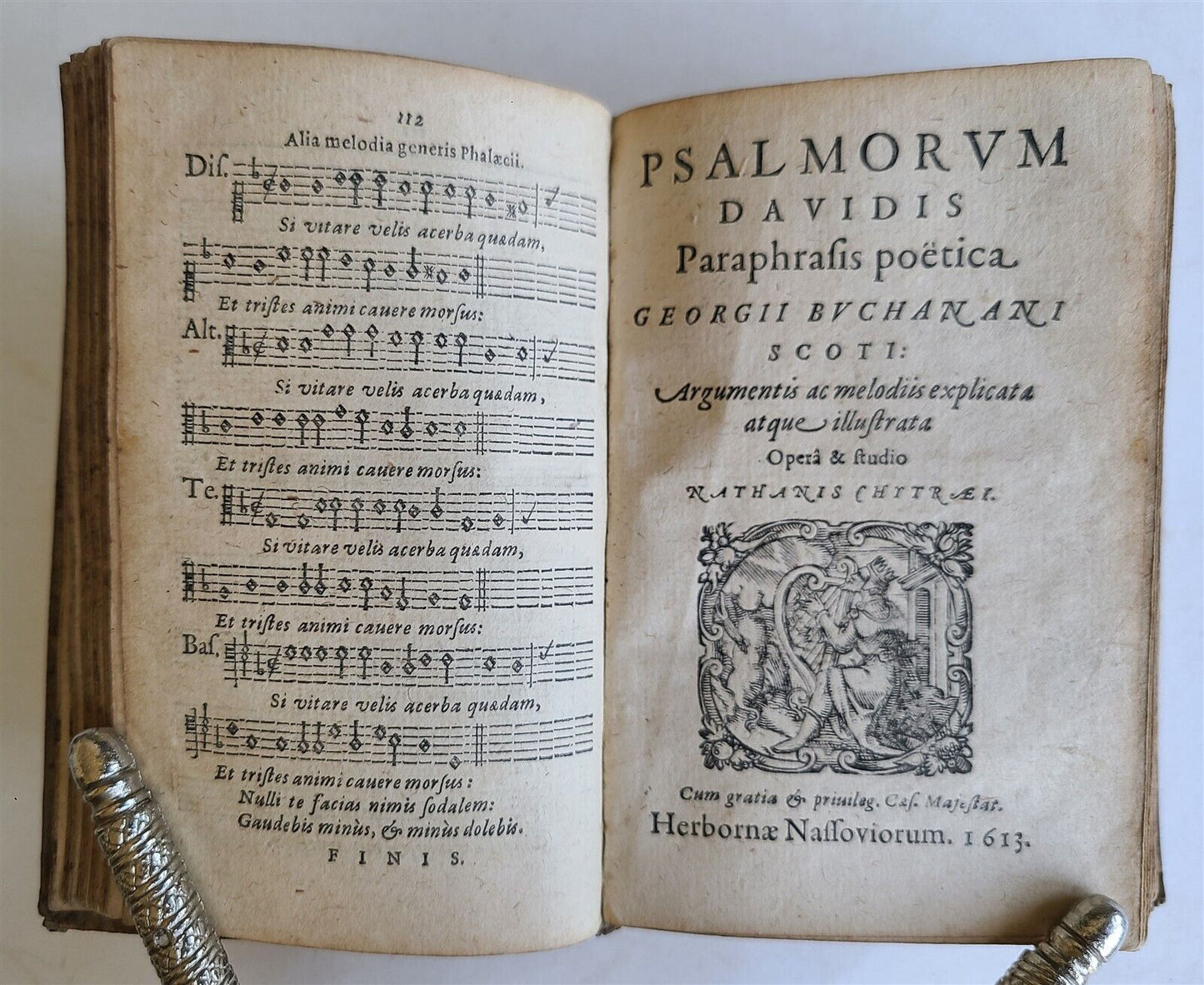 1613 IN GEORGII BUCHANANI PARAPHRASIN PSALMORUM antique VELLUM BOUND