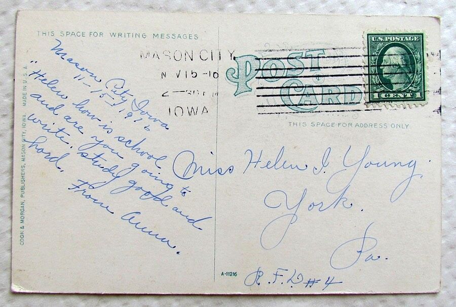 1910 ANTIQUE POSTCARD CORN FED IOWA PIGS