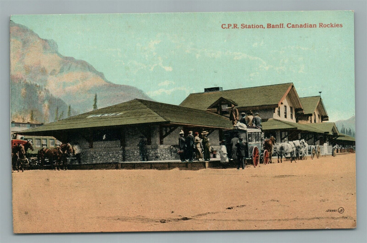 BANF CANADIAN ROCKIES RAILROAD STATION ANTIQUE POSTCARD RAILWAY DEPOT