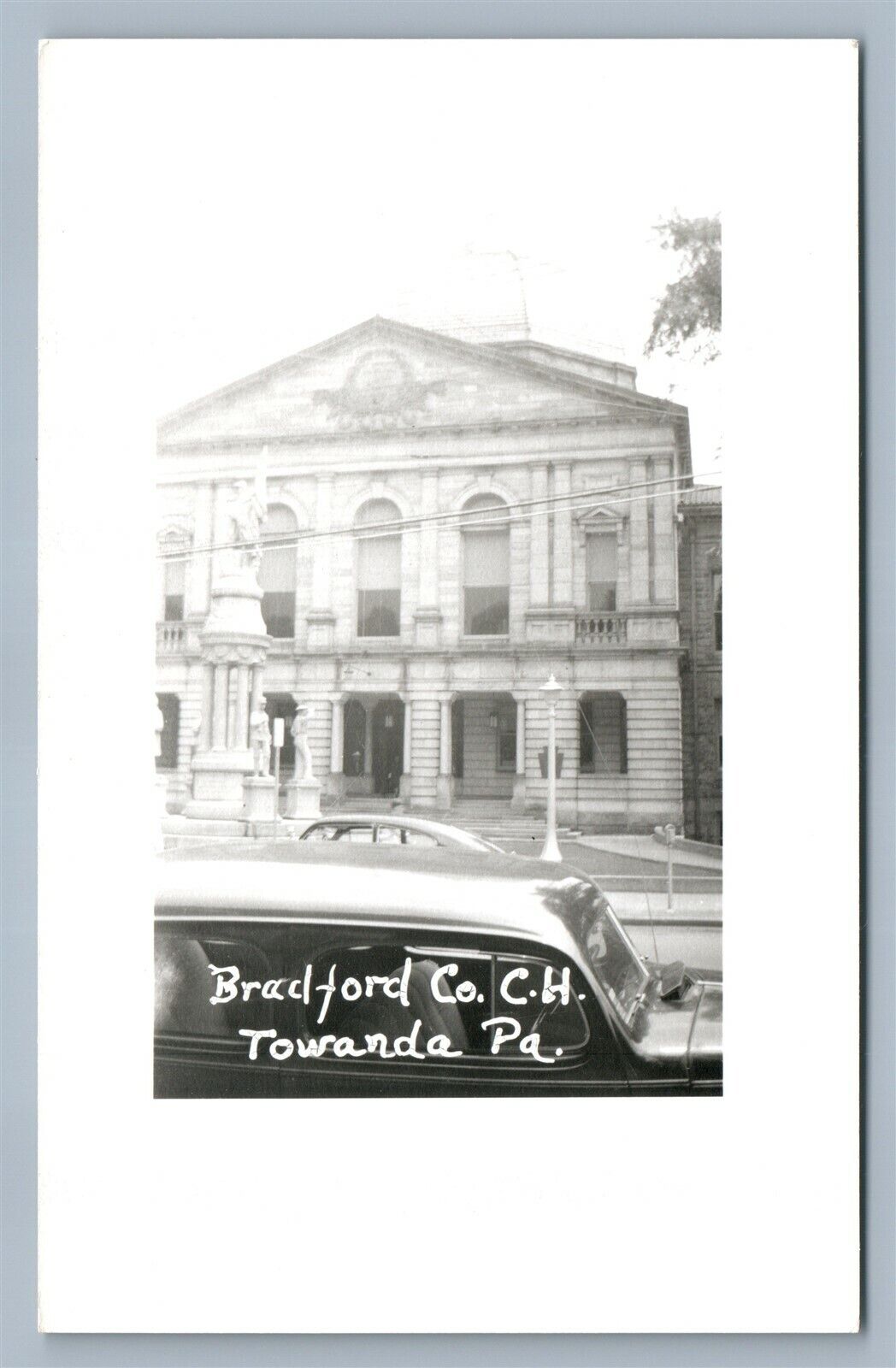TOWANDA PA BRADFORD COUNTY COURT HOUSE VINTAGE REAL PHOTO POSTCARD RPPC