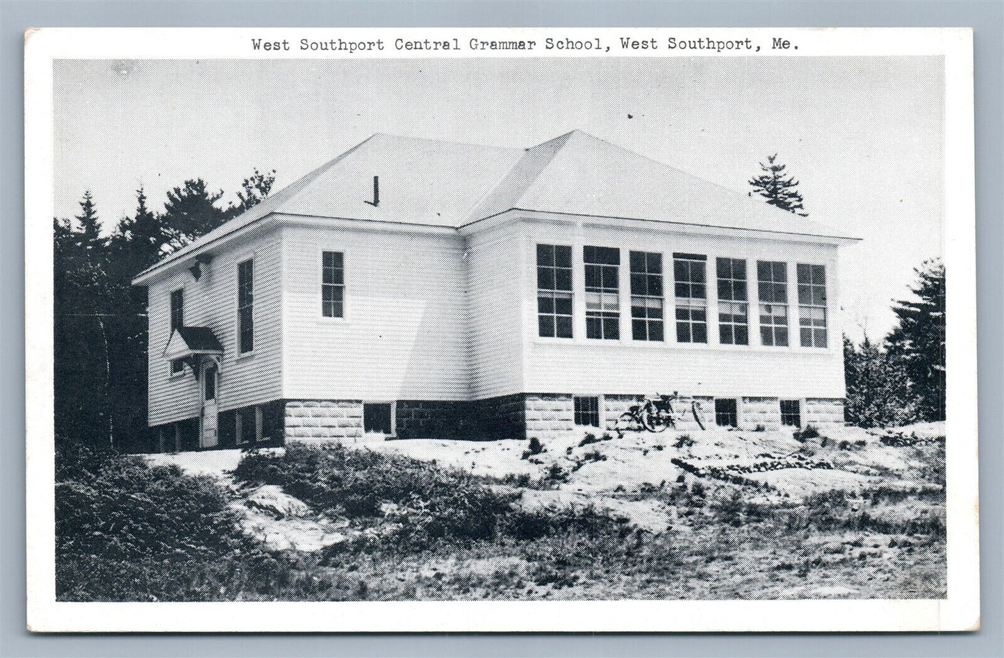 WEST SOUTHPORT ME CENTRAL GRAMMAR SCHOOL VINTAGE POSTCARD