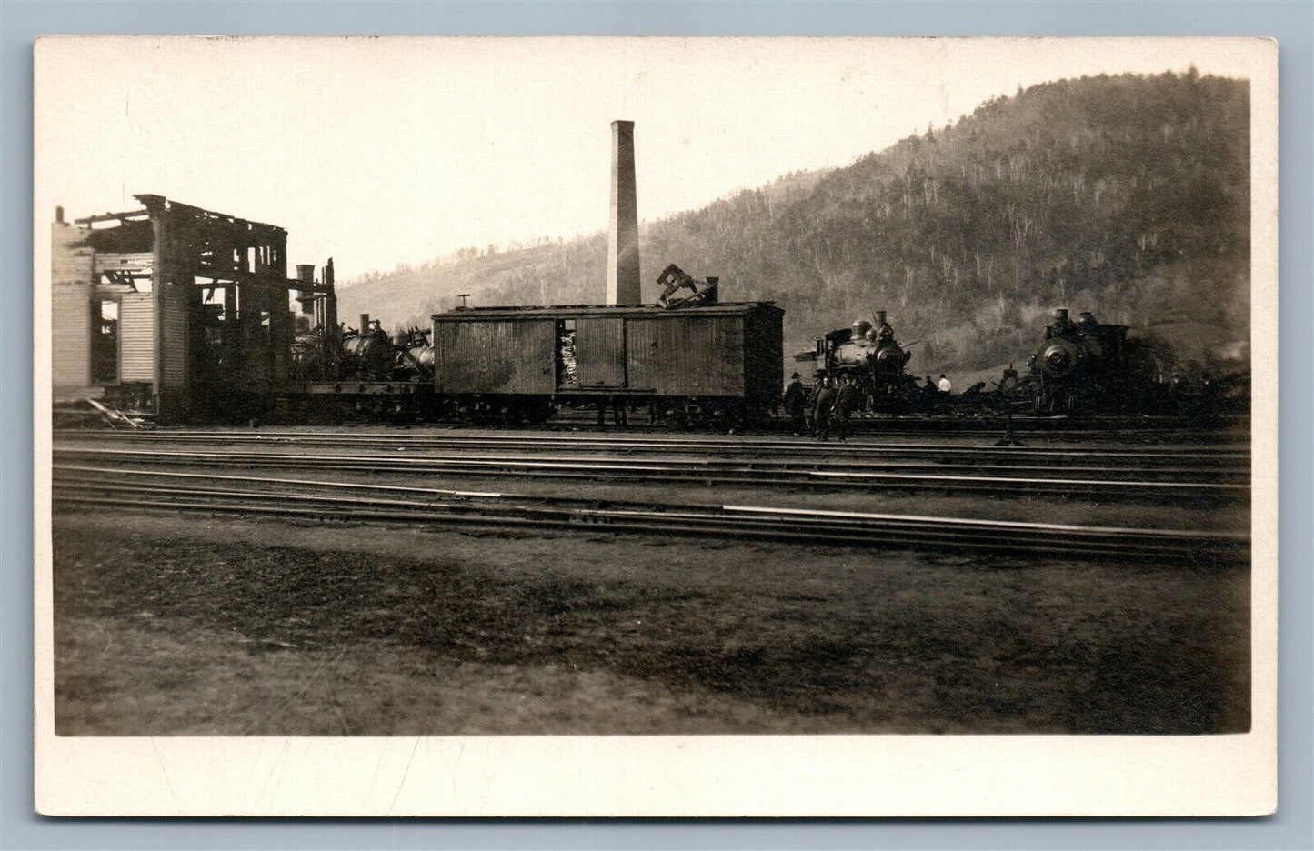 TRAIN WRECK FIRE 1928 RAILROAD ANTIQUE REAL PHOTO POSTCARD RPPC RAILWAY