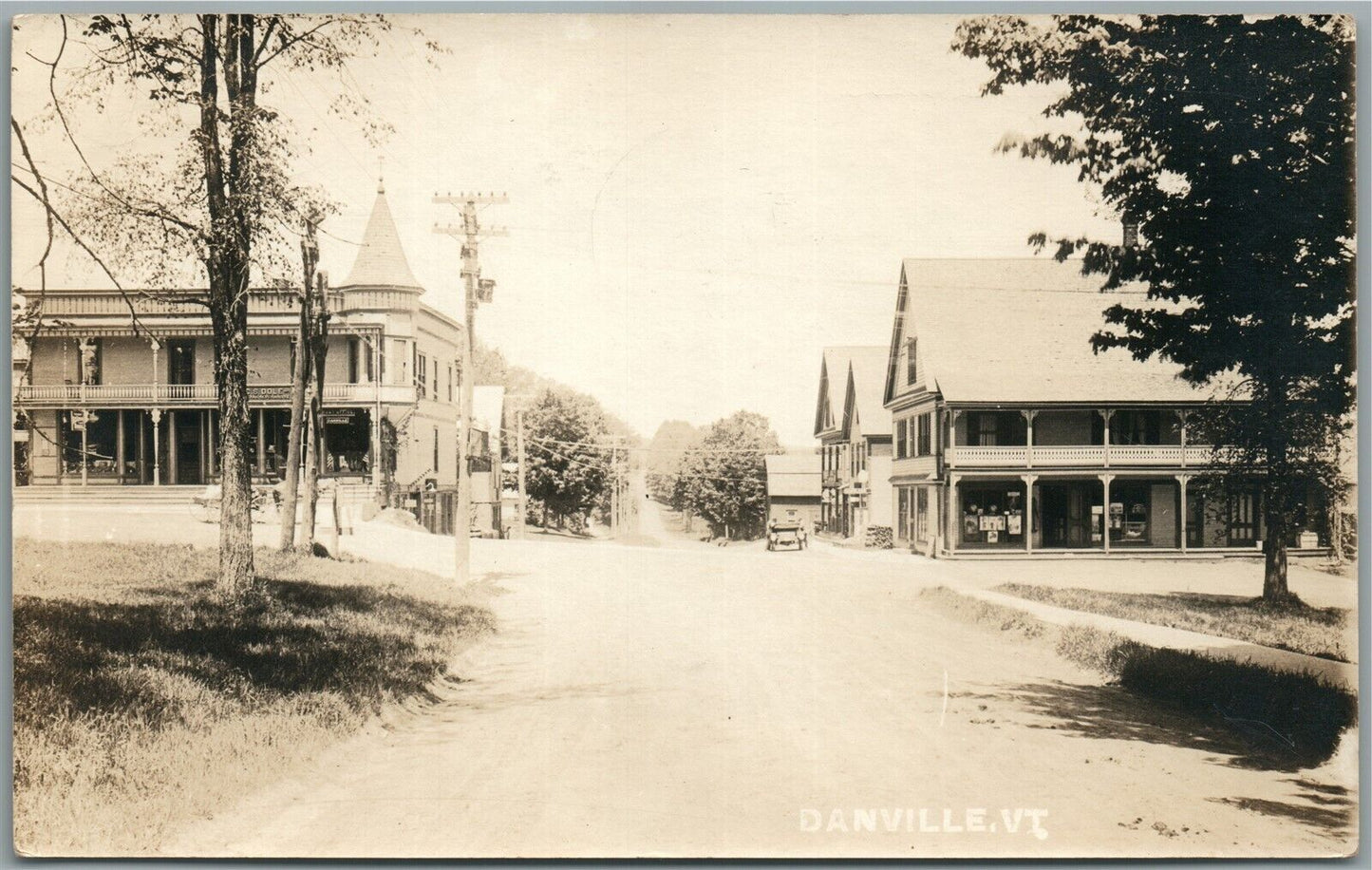 DANVILLE VT STREET SCENE 1920 ANTIQUE REAL PHOTO POSTCARD RPPC