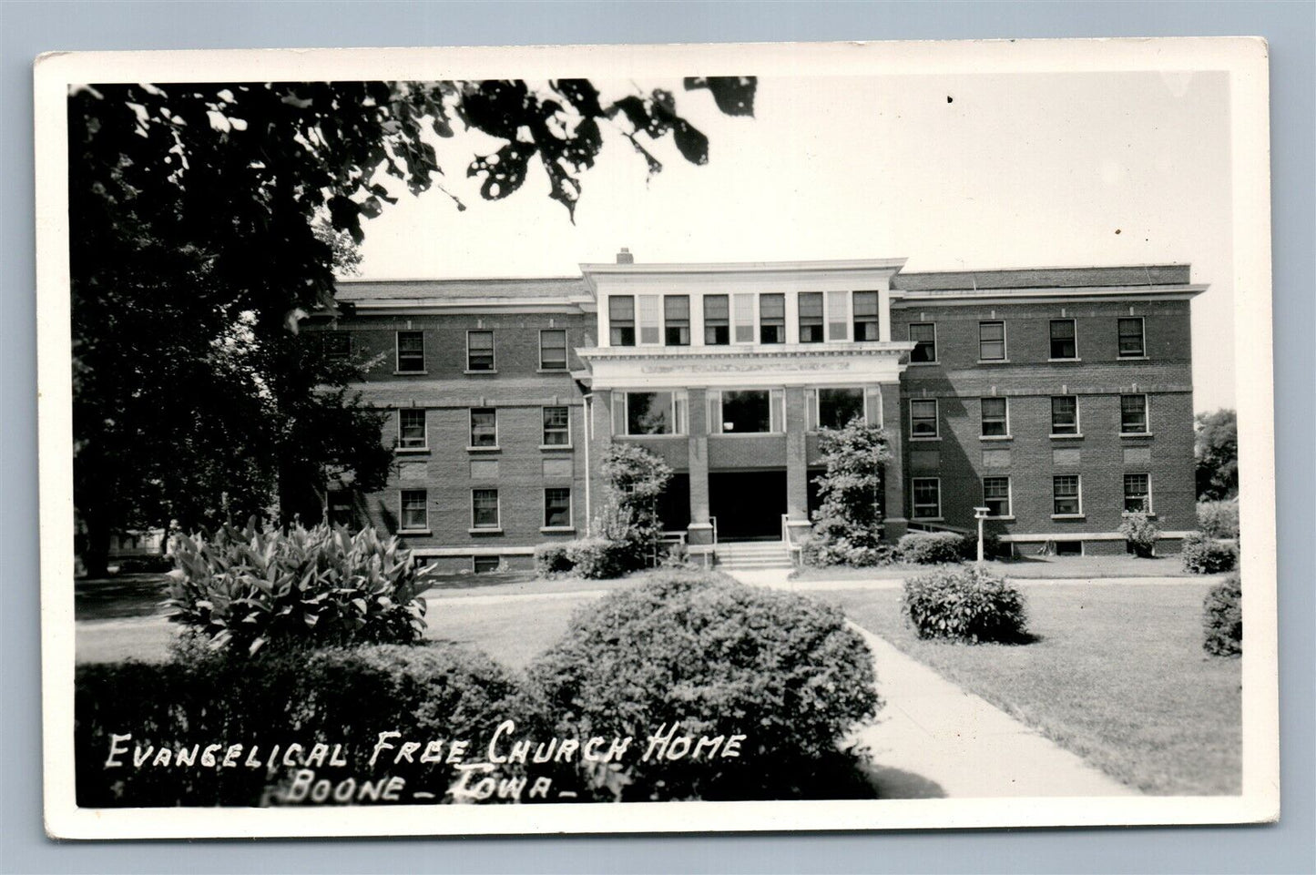 BOONE IA EVANGELICAL FREE CHURCH HOME VINTAGE REAL PHOTO POSTCARD RPPC