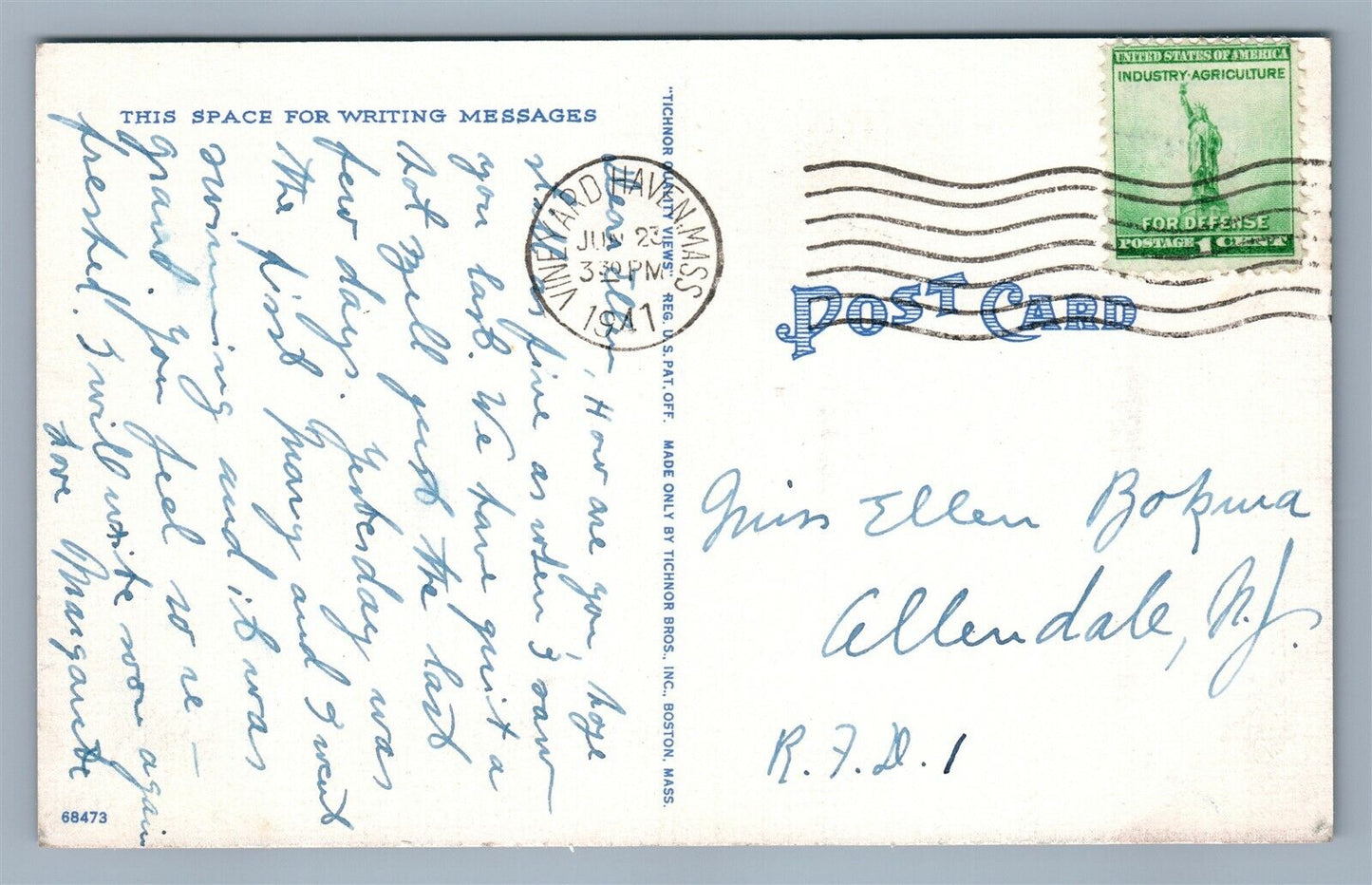 OAK BLUFFS MA BOATS ARRIVING VINTAGE POSTCARD