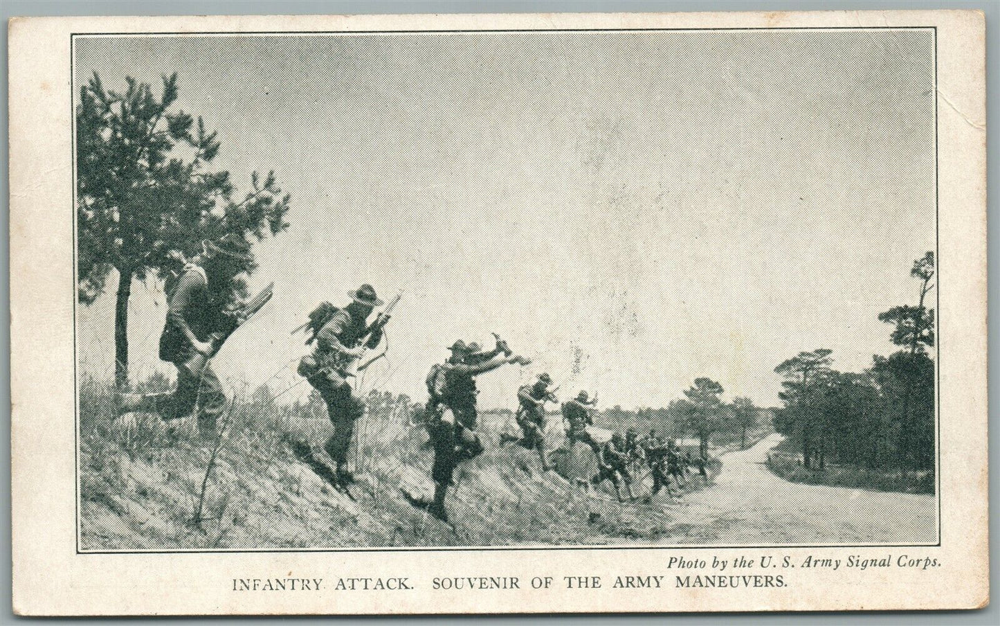 MACHINE GUN SOUVENIR OF THE ARMY MANEUVERS ANTIQUE DOUBLE SIDED POSTCARD