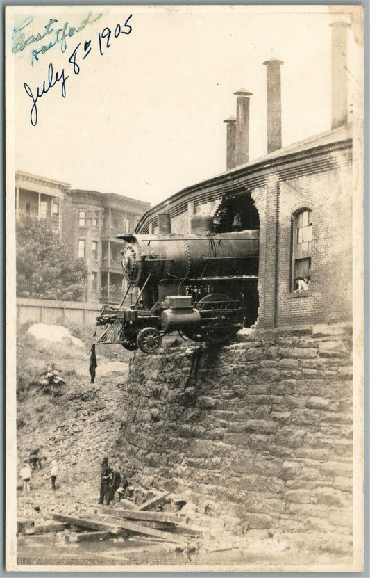 EAST HARTFORD CT TRAIN WRECK ANTIQUE REA,L PHOTO POSTCARD RPPC