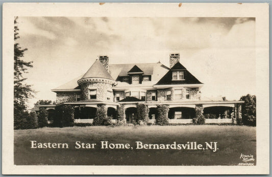 BERNARDSVILLE NJ EASTERN STAR HOME VINTAGE REAL PHOTO POSTCARD RPPC