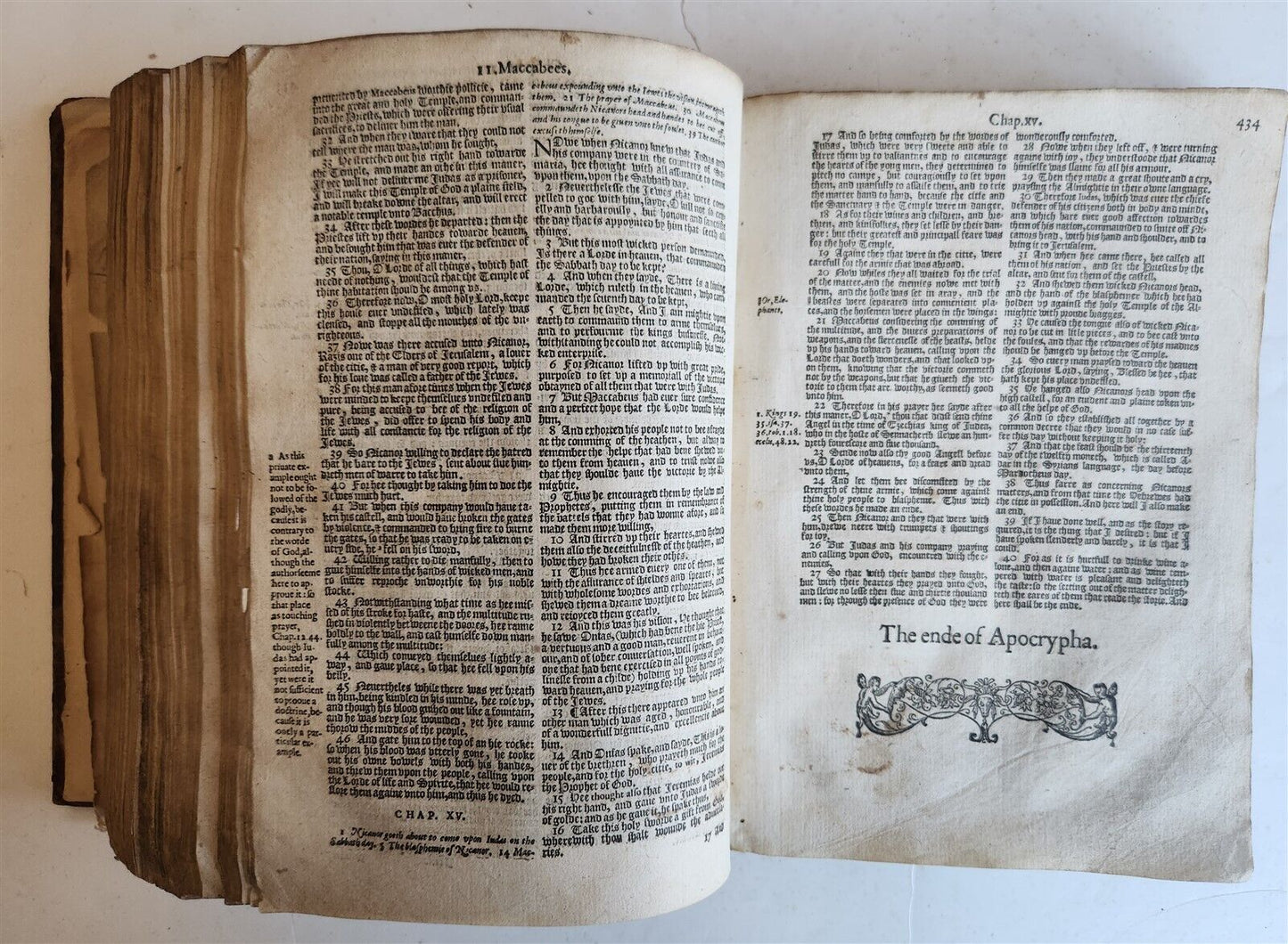 1594 BIBLE in ENGLISH antique Old & New Testament CHRISTOPHER BARKER 16th cent.