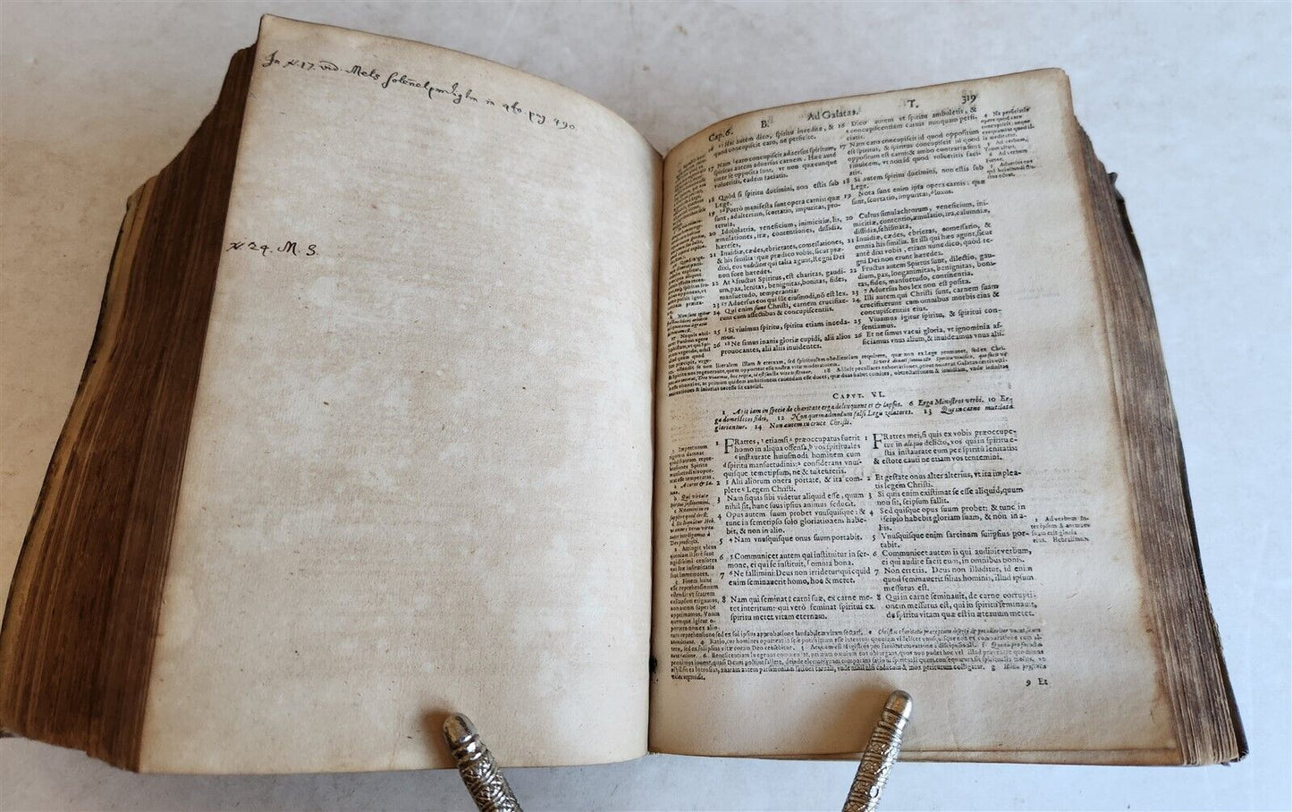 1585 BIBLE in LATIN printed in LONDON antique VELLUM 16th CENTURY NEW TESTAMENT