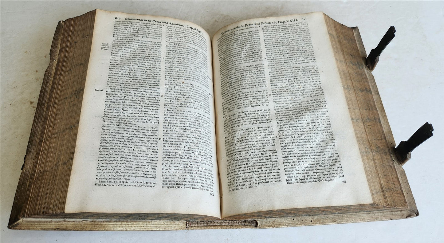 1716 COMMENTARIA in PROVERBIA SALOMONIS PIGSKIN BOUND FOLIO w/ CLASPS antique