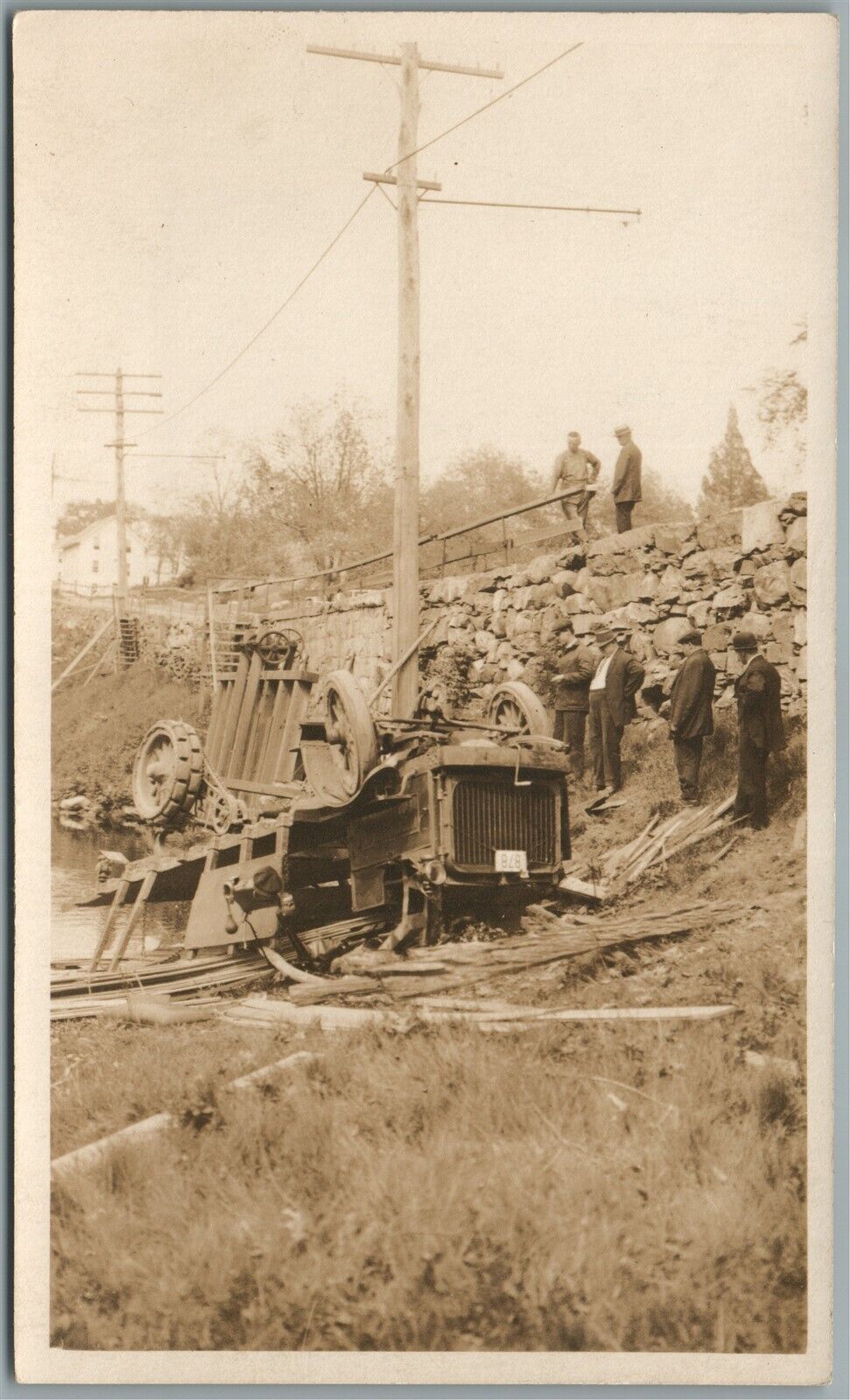 NORWICH CT TRUCK CAR ACCIDENT ANTIQUE REA,L PHOTO POSTCARD RPPC
