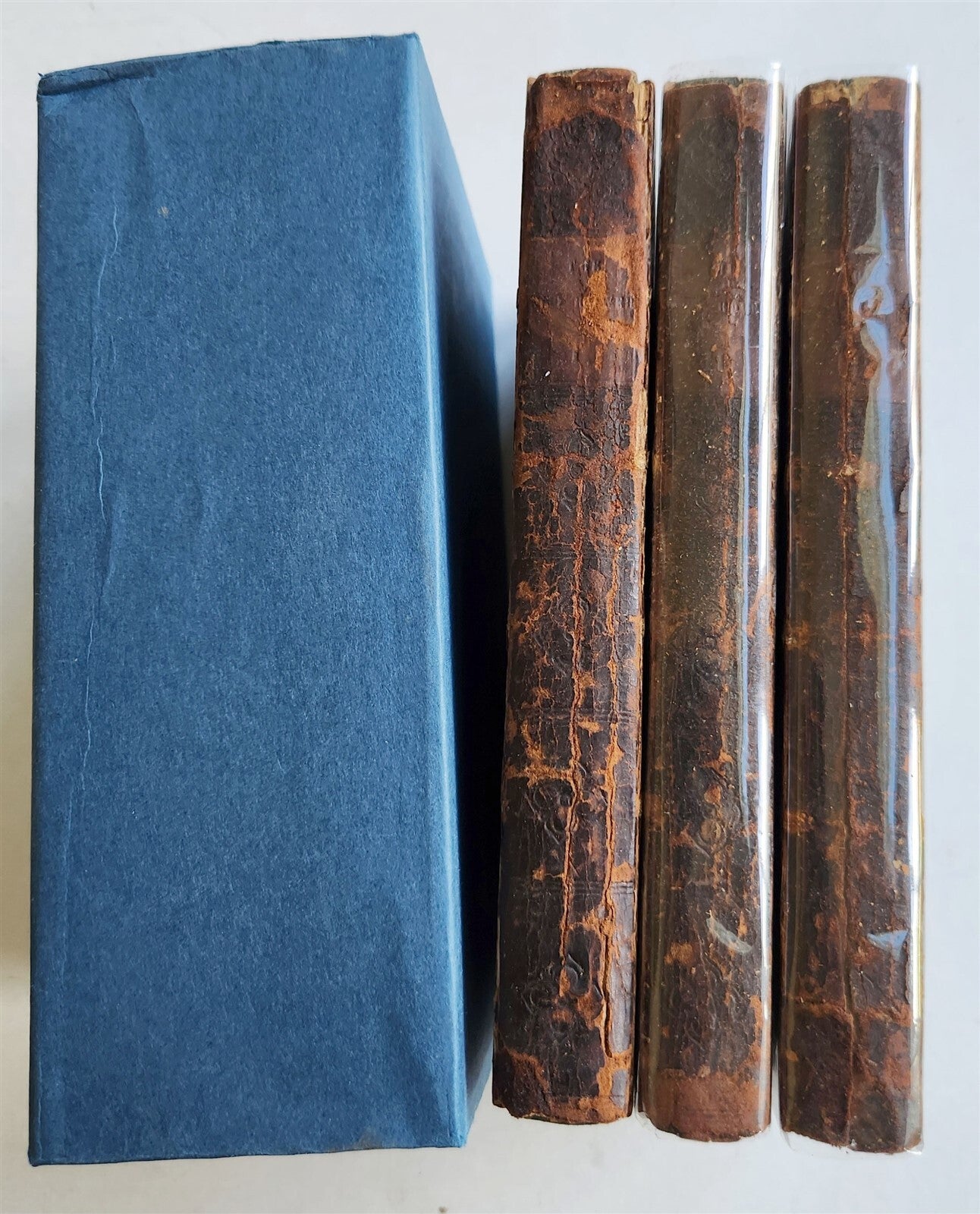 1828 JAMES FENIMORE COOPER ENGLISH EDITION THE RED ROVER A TALE antique 3 vols