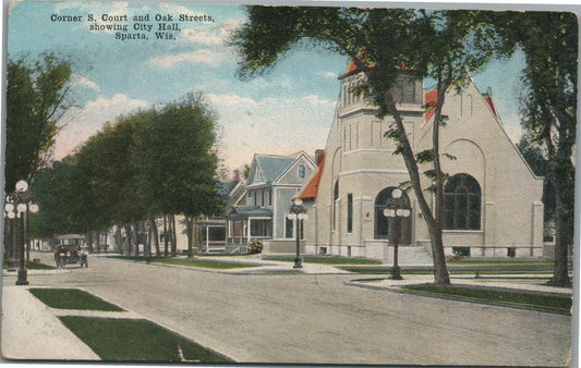 SPARTA WI CORNER of S.COURT & OAK STREET ANTIQUE POSTCARD