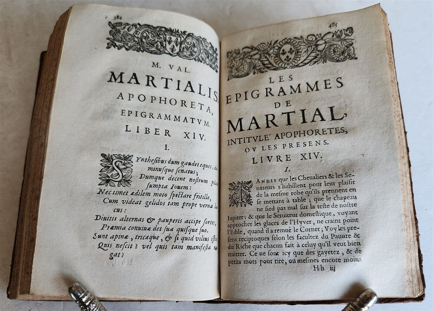 1655 MARTIALIS EPIGRAMMES 2 VOLUMES antique in FRENCH & LATIN