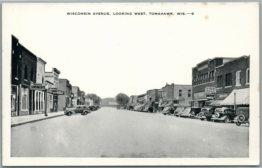 TOMAHAWK WI WISCONSIN AVENUE VINTAGE POSTCARD