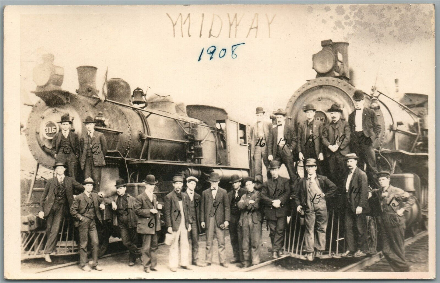 ENGINE TRAIN CREW RAILWAY railroad VINTAGE REAL PHOTO POSTCARD RPPC