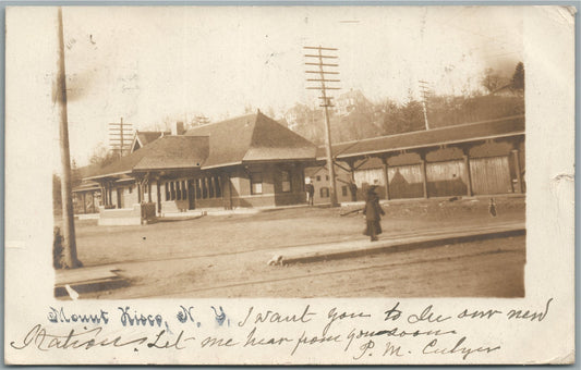 MOUNT KISCO NY RAILROAD STATION RAILWAY DEPOT ANTIQUE REAL PHOTO POSTCARD RPPC