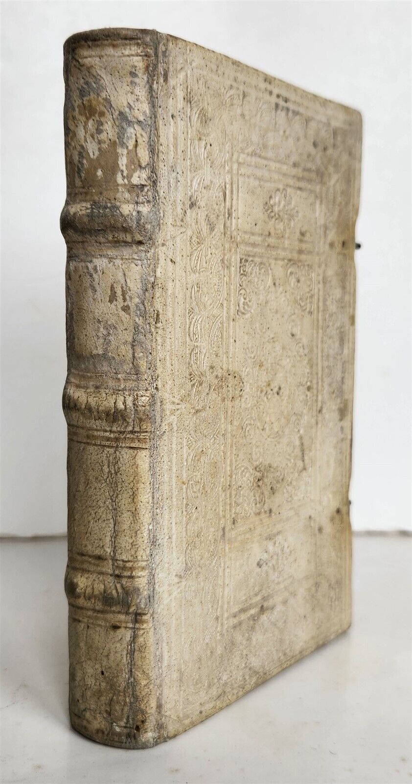 1675 HISTORY antique 17th CENT. HAND TOOLED PIGSKIN MARY STUART