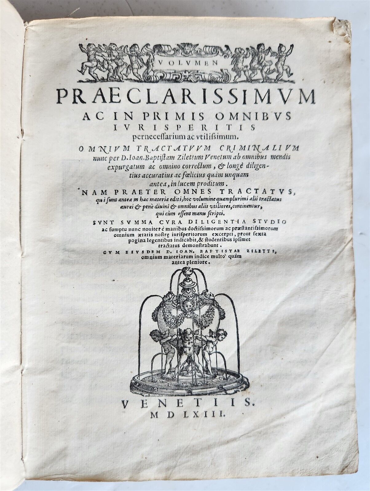 1563 ILLUSTRATED LAW BOOK by Giovanni Ziletti antique Vellum binding 16th CENT.