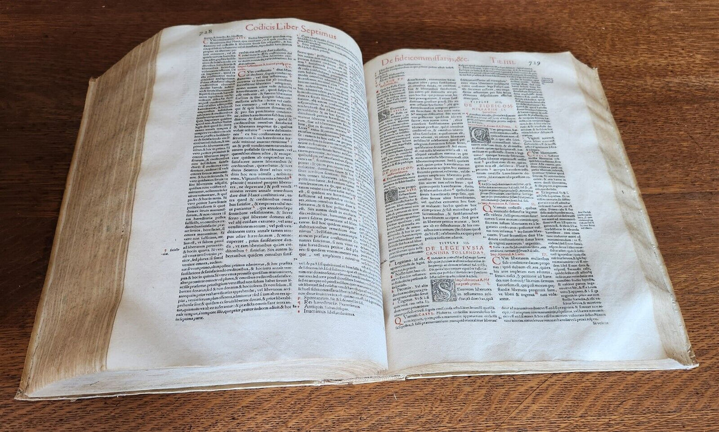 1557 LAW BOOK Corpus Juris Civilis CODICIS DN. IUSTINIANI antique FOLIO vellum