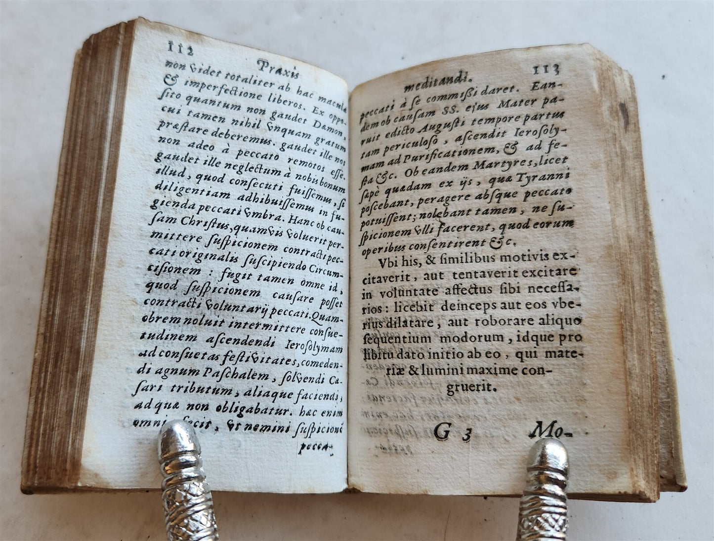 1633 AWESOME VELLUM BINDING antique PRAXIS MEDITANDI MYSTERIA Size 2.5 by 4"