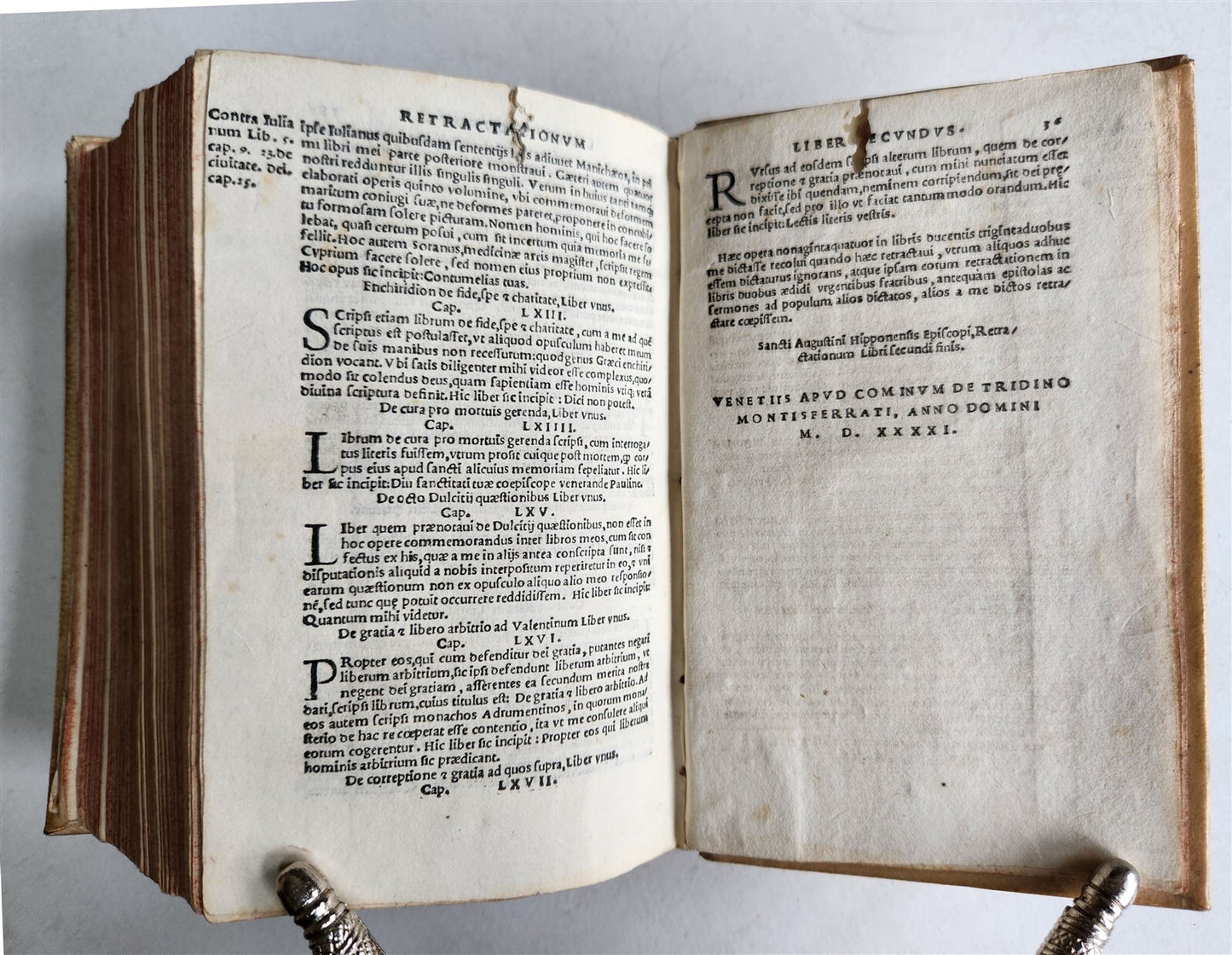 1542 OMNIUM OPERUM DIVI AURELII AUGUSTINI antique VELLUM BOUND 16th CENTURY