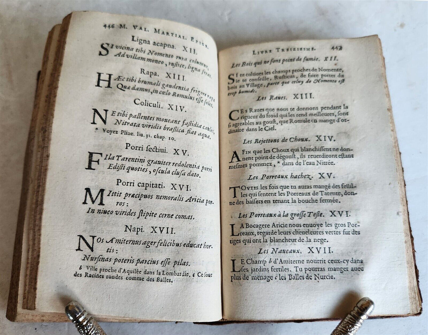 1655 MARTIALIS EPIGRAMMES 2 VOLUMES antique in FRENCH & LATIN