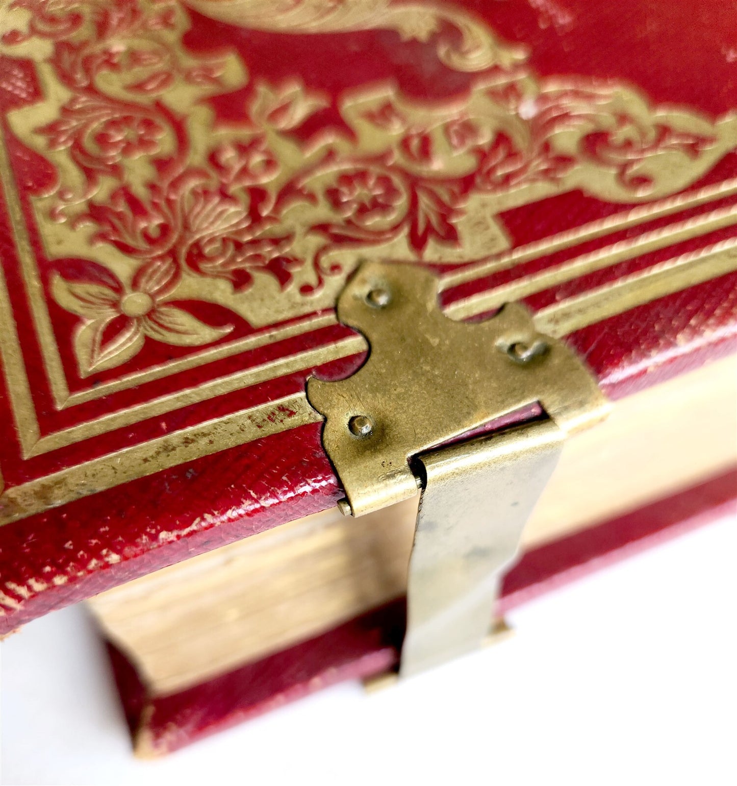1860s BIBLE in ENGLISH FOLIO FINE GILT MOROCCO BINDING antique AMERICANA