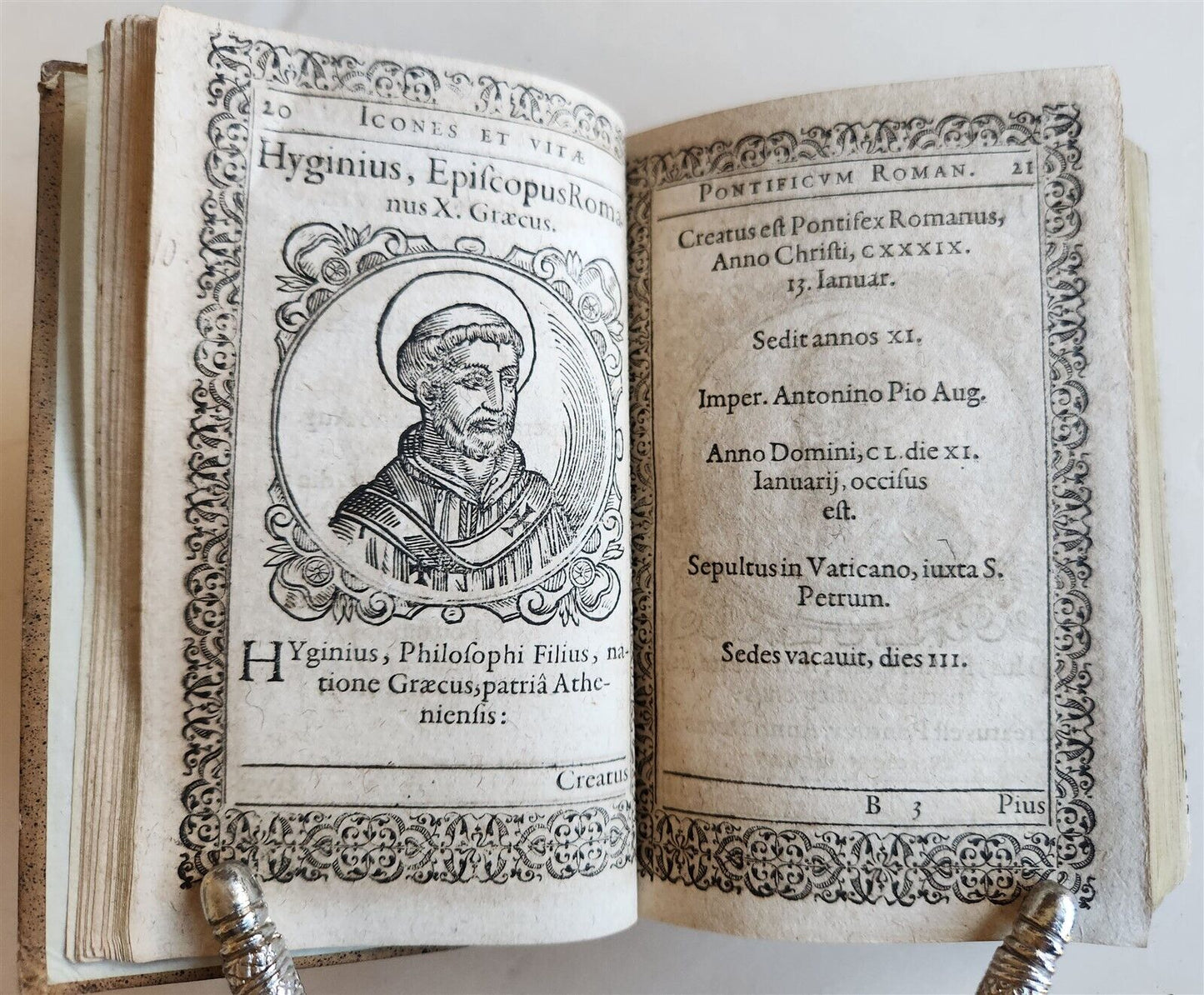 1602 ICONES & VITAE PAPARUM antique 300 WOODCUT ILLUSTRATIONS of POPES