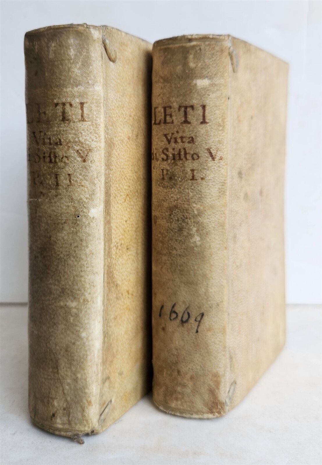 1669 VITA di SISTO V PONTEFICE ROMANO antique 2 VOLUMES vellum binding
