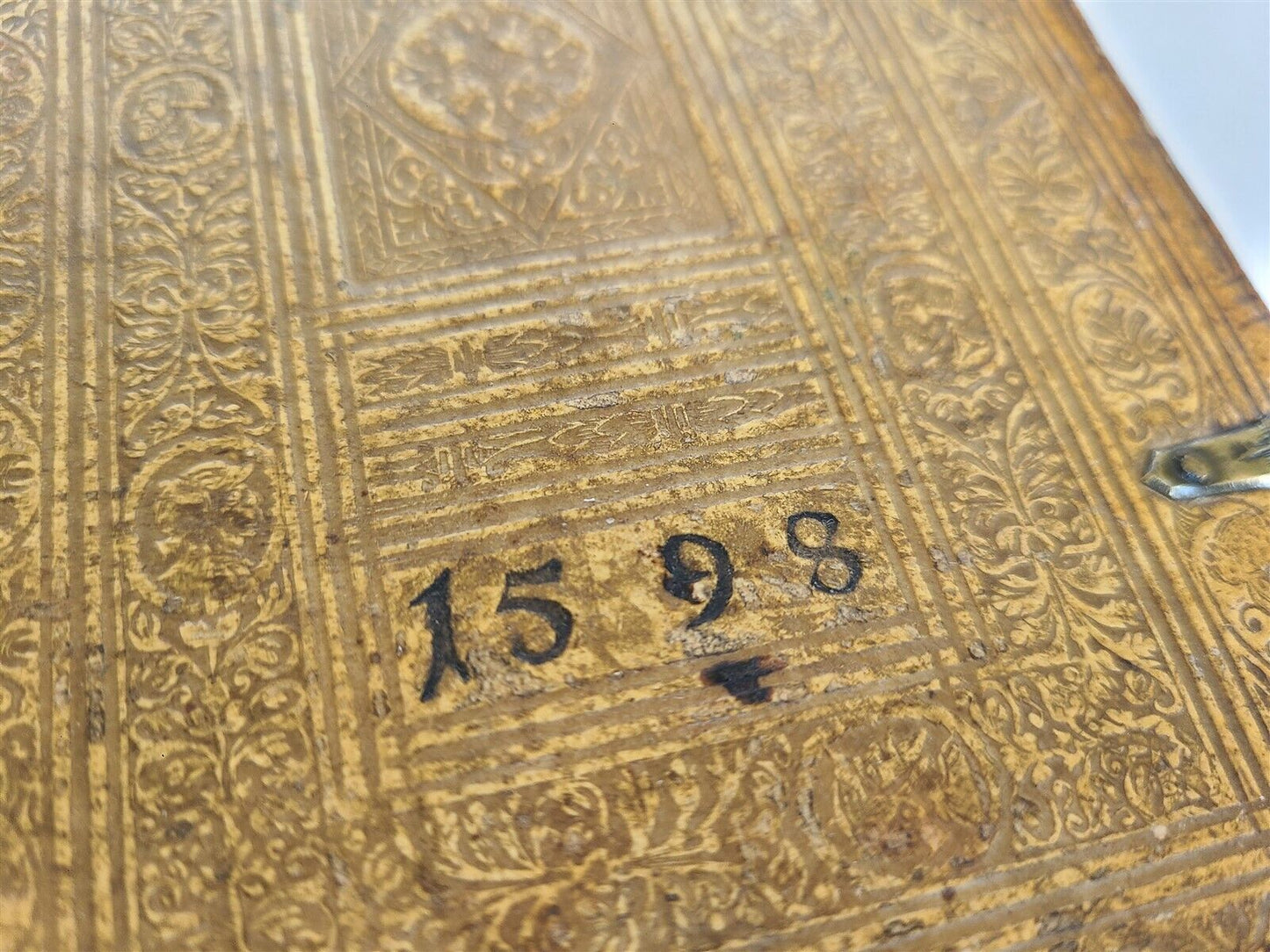 1594 CALLIGRAPHIA by Johannes Posselius antique PIGSKIN BINDING w/ CLASPS