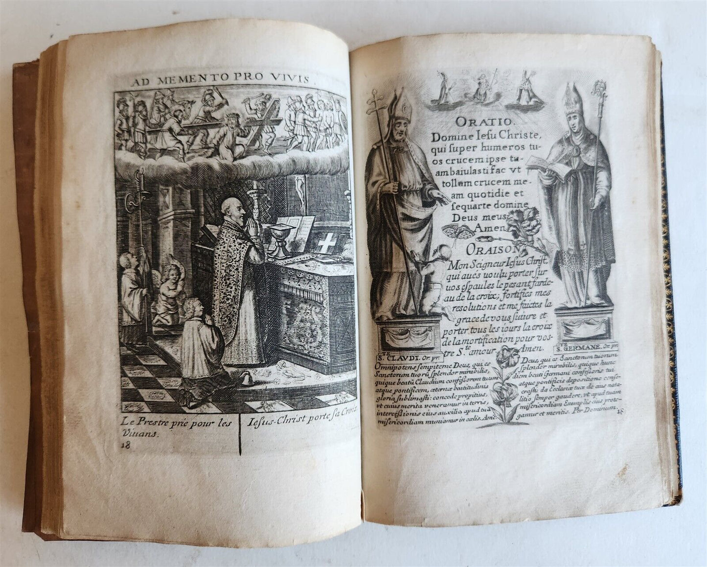 1651 PRAYER BOOK in FRENCH & LATIN BEAUTIFULLY ILLUSTRATED antique FINE BINDING
