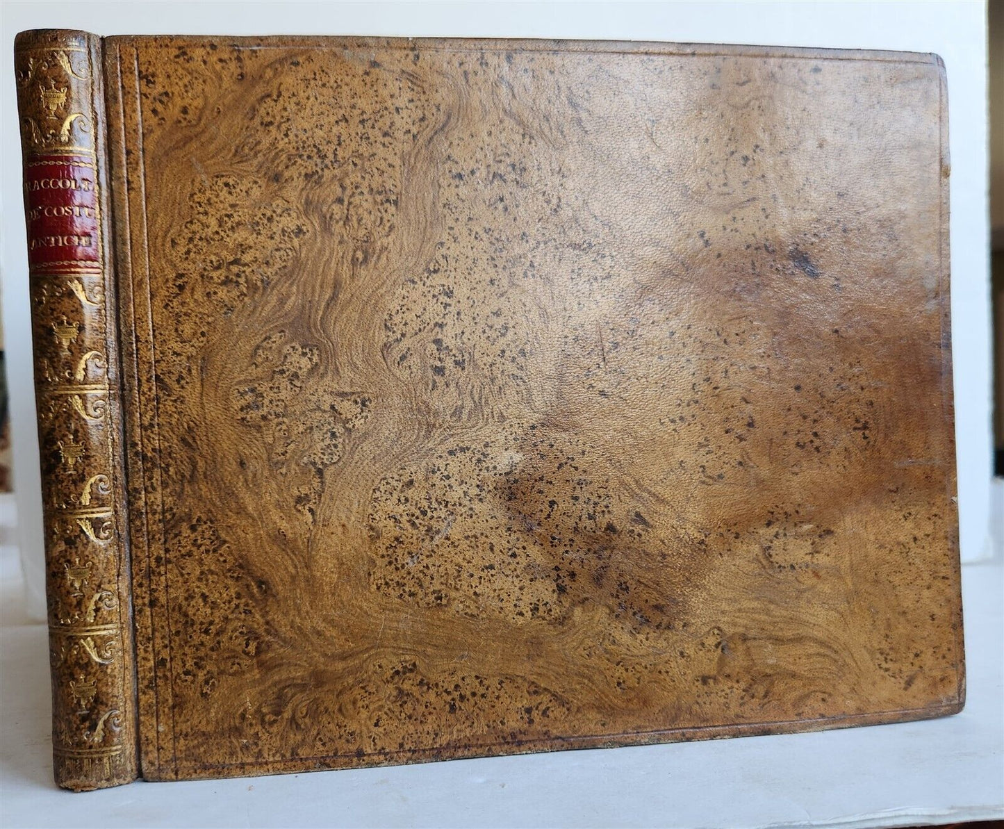 1805 ILLUSTRATED COSTUMES of ANCIENT EGYPTIANS ETRUSCANS GREEKS & ROMANS antique