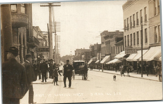 DIXON IL FIRST STREET ANTIQUE REAL PHOTO POSTCARD RPPC