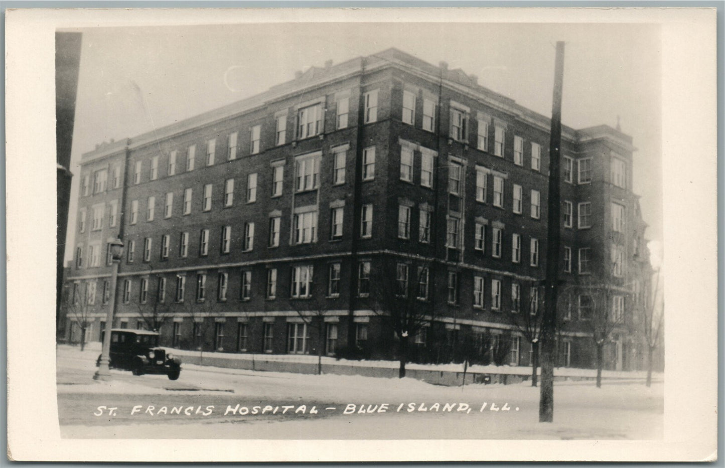 BLUE ISLAND IL ST.FRANCIS HOSPITAL VINTAGE REAL PHOTO POSTCARD RPPC