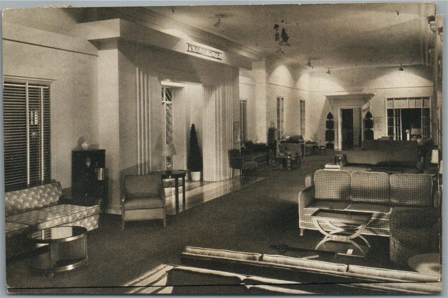 CHICAGO IL MARSHALL FIELD CO. FURNITURE DISPLAY VINTAGE REAL PHOTO POSTCARD RPPC