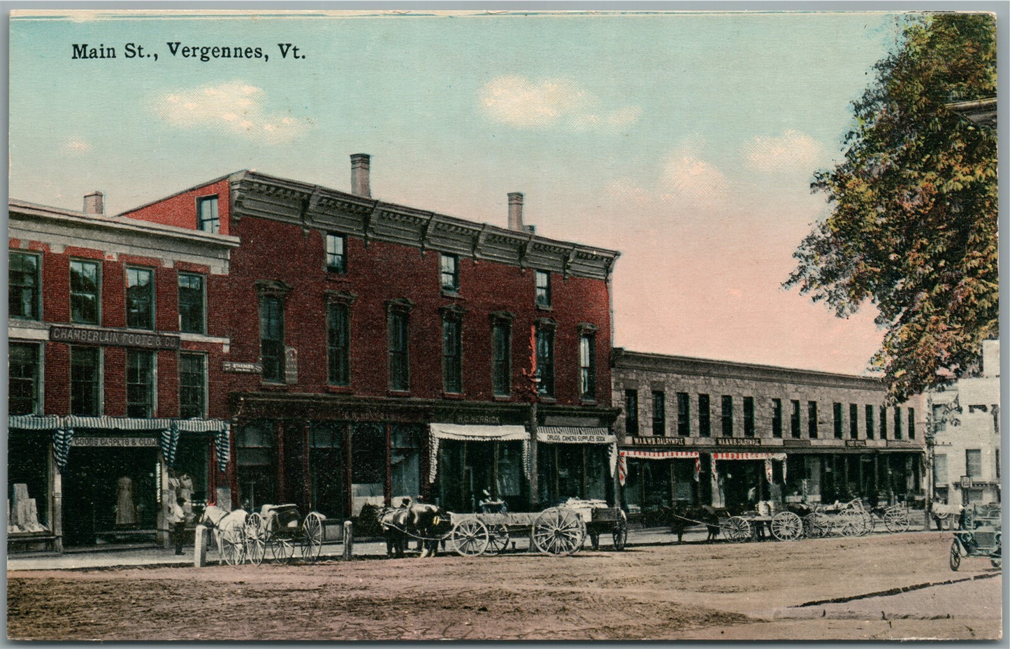 VERGENNES VT MAIN STREET ANTIQUE POSTCARD